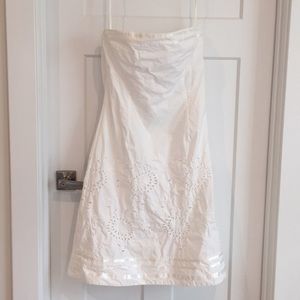 Strapless White Express Dress